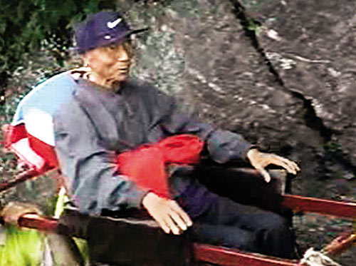 98年，90歲的邵逸夫登武當(dāng)山祭天