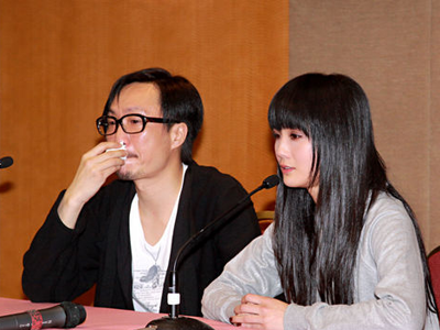 明星夫妻生活似狗血劇