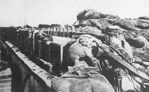1937年7月7日，日軍進(jìn)攻盧溝橋。