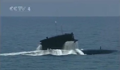 東海艦隊(duì)某潛艇支隊(duì)實(shí)彈攻防演練。圖片來源：CCTV視頻截圖