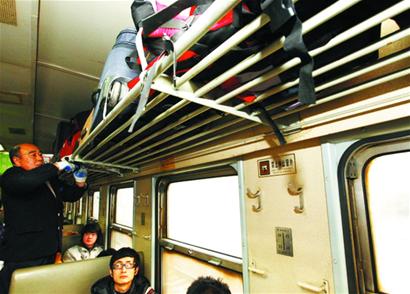 青島綠皮車將結(jié)束歷史使命 最后一次效力春運