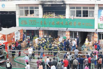 撫順路批發(fā)市場(chǎng)一家店鋪失火，燒掉價(jià)值十萬(wàn)元味精