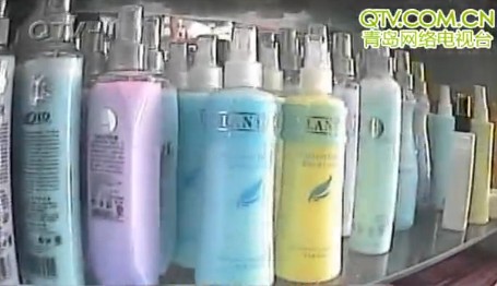 美發(fā)店產(chǎn)品全披洋衣玩忽悠 CK香水十元一瓶 美發(fā)店產(chǎn)品全披洋衣玩忽悠 CK香水十元一瓶