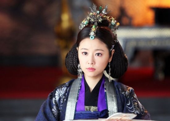 秒殺級(jí)古裝美女TOP30 范冰冰佟麗婭堪稱背影殺手