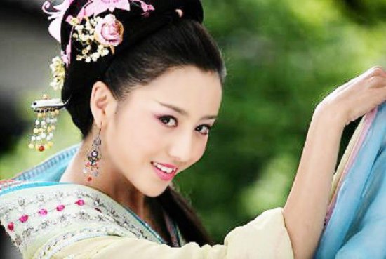 秒殺級(jí)古裝美女TOP30 范冰冰佟麗婭堪稱背影殺手
