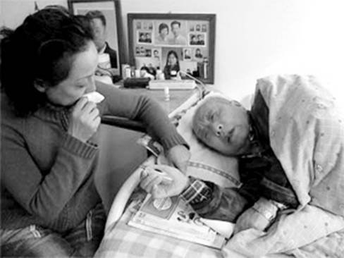 劉德華外甥女詐騙成龍拒認(rèn)父 明星家人凄慘落魄