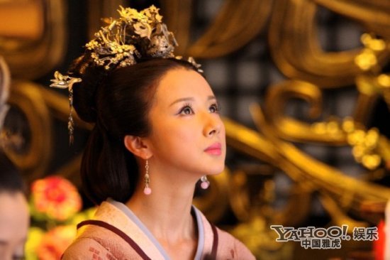 美人心計—— 青寧，孫菲菲青寧獨(dú)特在于，淡然中飄散一絲絕望那是孫菲菲殘前，最后一次的驚艷