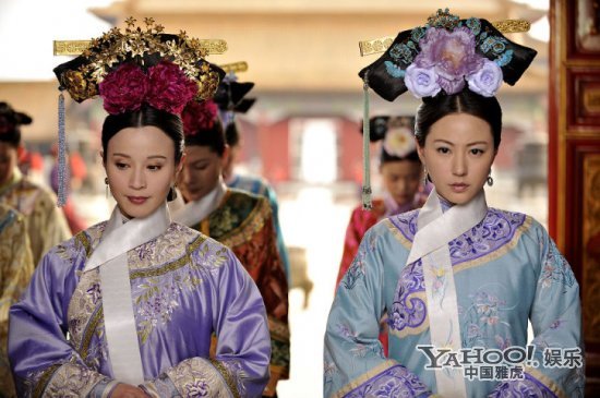 步步驚心——若蘭，劉心悠不喜歡清裝，但是總有人有顏有本事例外，若蘭就是 一個(gè)清裝的旗裝很死板，加上花盆底鞋，就像一樽高腳花瓶，而若蘭就是插在其中的一枝梅。