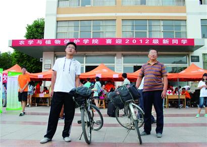 青農大最牛新生從煙臺騎到青島 12小時騎行200公里