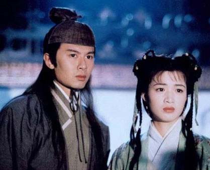 在古裝劇中，陳少霞算得上是“金牌配角”，許多角色都堪稱經(jīng)典