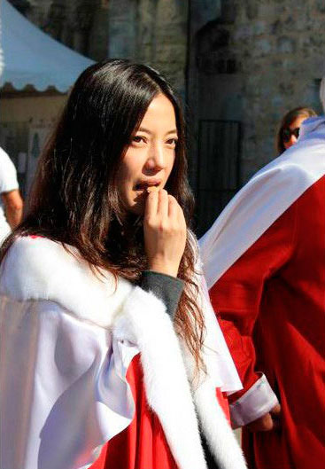 趙薇法國被授魯拉德騎士團封號 加封現場震撼