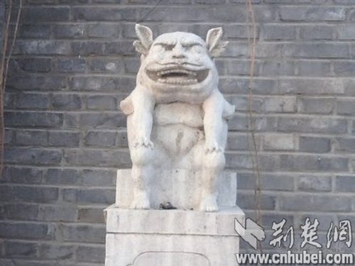 全國(guó)十大丑陋雕塑盤點(diǎn)