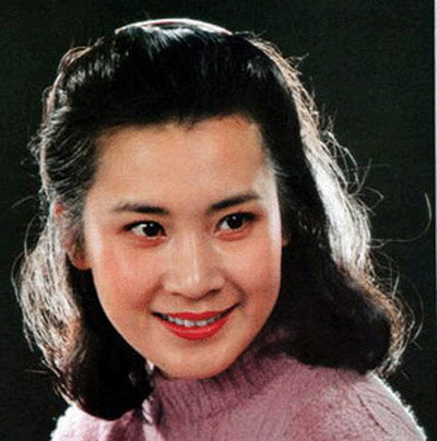 80年代校花現(xiàn)狀 方舒離婚宋春麗為事業(yè)失去孩子