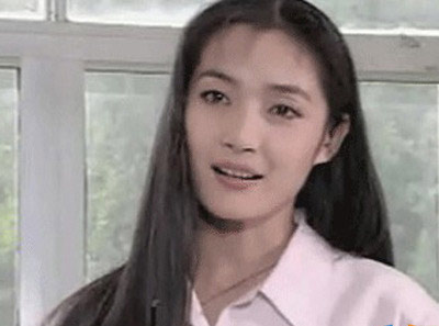 80年代?；ìF(xiàn)狀 方舒離婚宋春麗為事業(yè)失去孩子