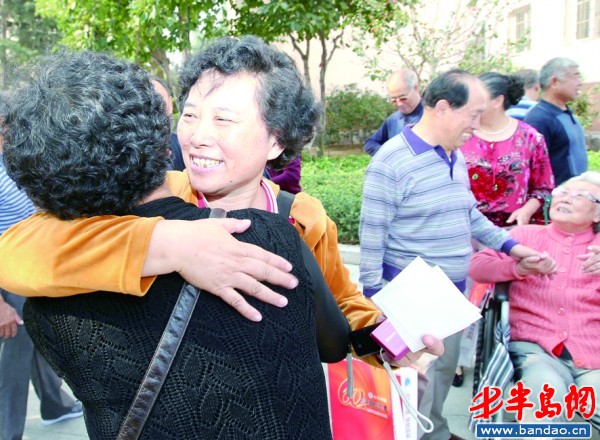 校史館記錄下58中60年來的點(diǎn)點(diǎn)滴滴。 校史館記錄下58中60年來的點(diǎn)點(diǎn)滴滴。