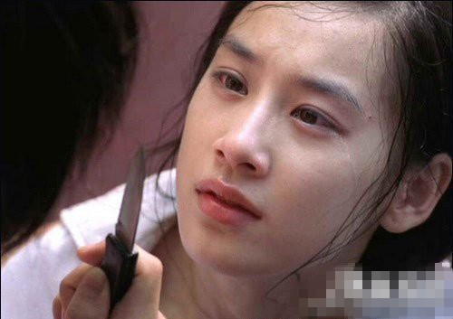 圖揭娛樂圈里毫無市場(chǎng)的女藝人 扶都扶不上墻
