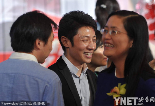 章子怡回應(yīng)被結(jié)婚被7億:時間定好請柬發(fā)我一張
