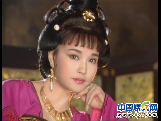 極品女主角盤(pán)點(diǎn):劉曉慶1人演7角完勝西門(mén)大媽