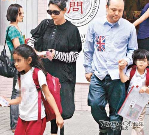 圖揭豪門女星生子競(jìng)賽 小S自曝生到子宮松弛