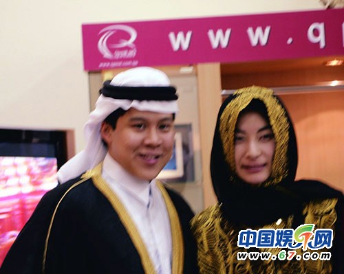 霍啟剛家族三代豪門婚姻:霍家媳婦個(gè)個(gè)是美女