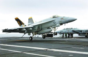 中國(guó)航母艦載戰(zhàn)機(jī)引猜測(cè)