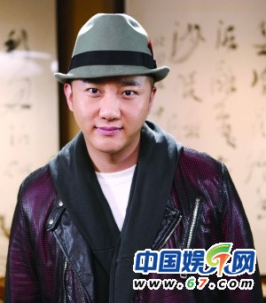 關(guān)喆坦承喜歡吉克雋逸 評價(jià)：長得不錯(cuò)身材也好