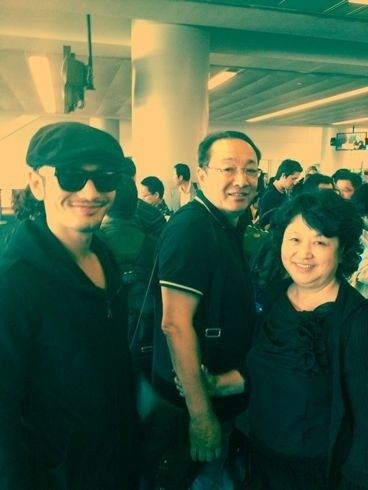 吳秀波送母親住老人院蔡國(guó)慶羞談母親癡呆 明星待父母兩重天
