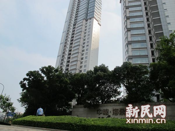 圖說：中糧海景壹號上周售出一套每平方米21.56萬元的豪宅，成為申城之最。新民網(wǎng)朱正炎拍攝