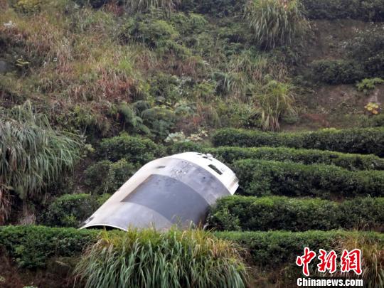 落在江西省遂川縣湯湖鎮(zhèn)高塘村的衛(wèi)星整流罩殘骸。