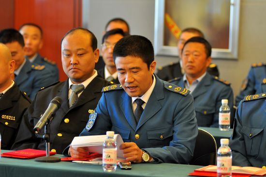 公交節(jié)油狀元揭秘20年省油經(jīng)：重在細節(jié)
