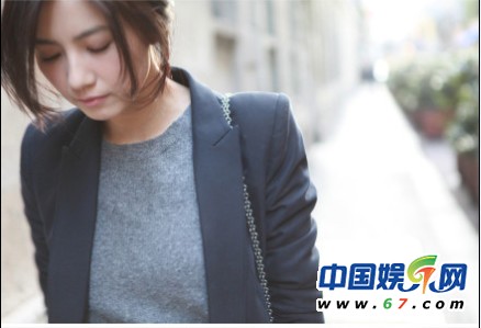 高圓圓海量街拍穿搭私照 網(wǎng)友：太有范兒了！