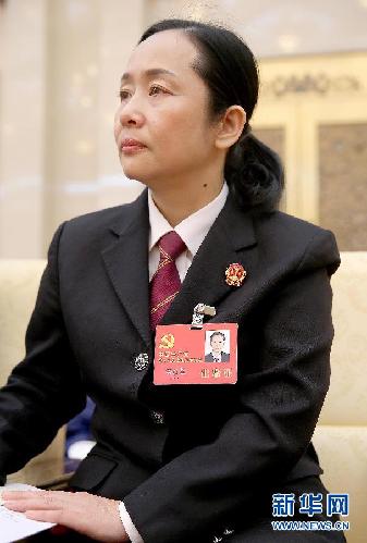（十八大·基層代表風(fēng)采）（2）詹紅荔：“愛(ài)民為民、情鑄和諧”的好黨員、好法官
