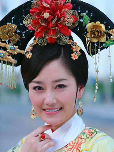 圖揭曾經(jīng)美艷絕倫的二線(xiàn)女星現(xiàn)狀