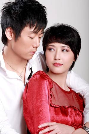 娛樂(lè)圈瘋狂“母子戀”大起底