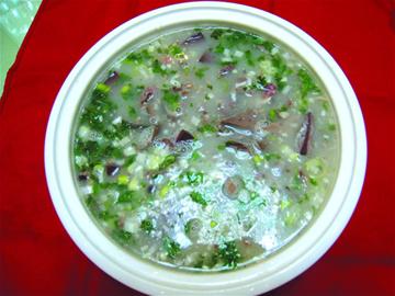 天轉(zhuǎn)冷羊肉受食客追捧 盤(pán)點(diǎn)青島羊湯名店