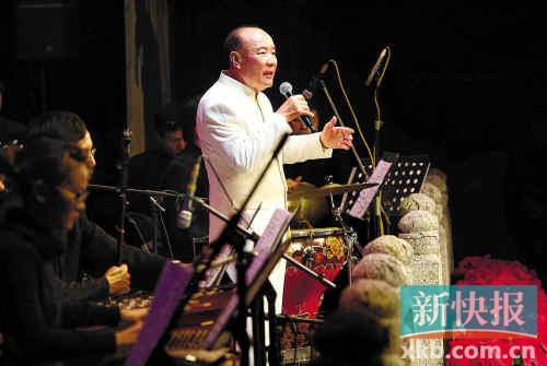 廣州市長首度登臺(tái)唱粵曲 給自己表演打65分