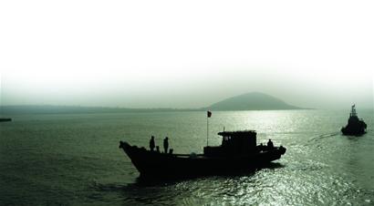 青島海上明珠:太公釣魚(yú)處 無(wú)餌魚(yú)上鉤