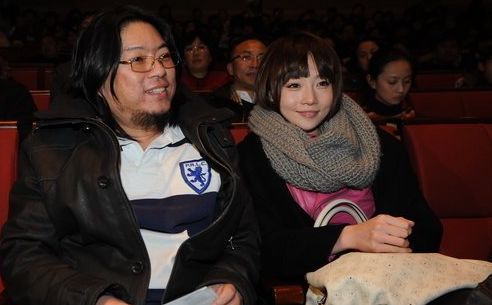 王寶強娶?；ㄟx美冠軍戀諧星 絕色女星嫁丑男(組圖)