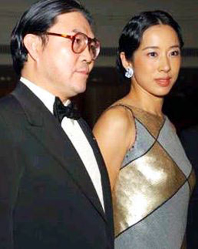 王寶強娶?；ㄟx美冠軍戀諧星 絕色女星嫁丑男(組圖)
