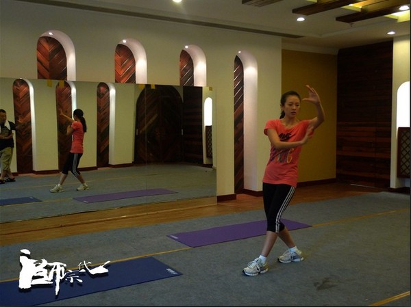 梁朝偉、章子怡、張震“拜師學(xué)藝”苦練功 《一代宗師》四大拳派戰(zhàn)江湖