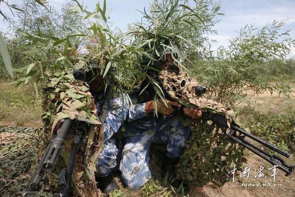 中國海軍陸戰(zhàn)隊生存訓(xùn)練直擊