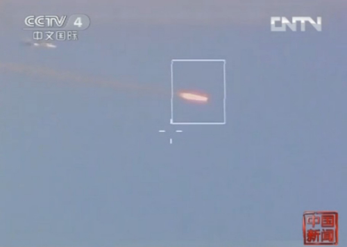 中國首批殲擊機(jī)女飛駕殲10執(zhí)行空地打擊任務(wù)