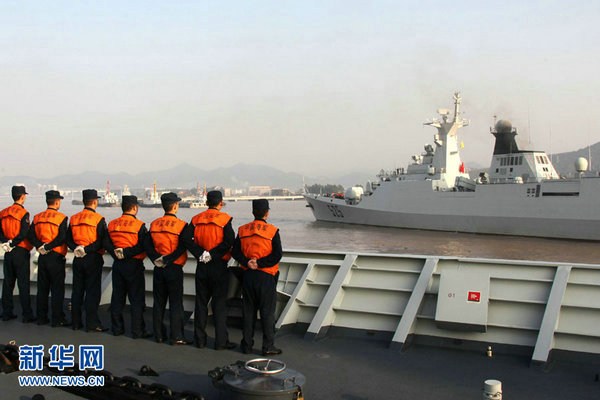 資料圖：中國海軍艦艇啟航。