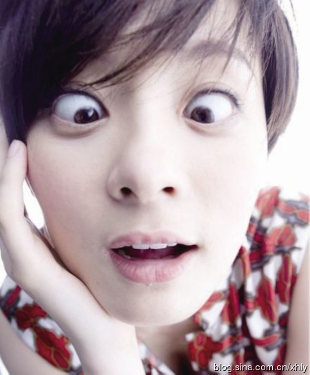 2012娛圈年度囧人囧事(二) 中年女星尺度大開(kāi) 李維嘉遭胸襲