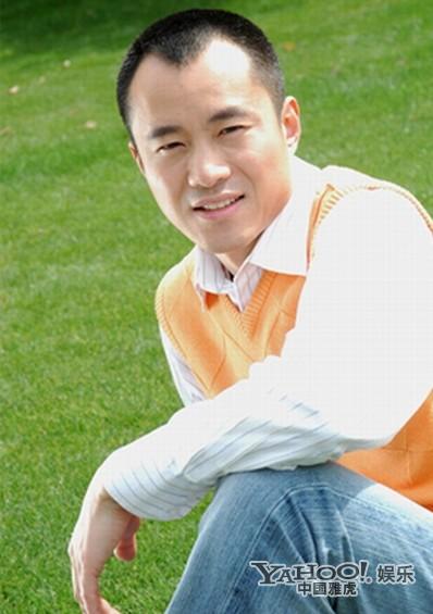 央視最帥實習(xí)主播胡悅鑫轉(zhuǎn)正 揭秘這些準國臉們