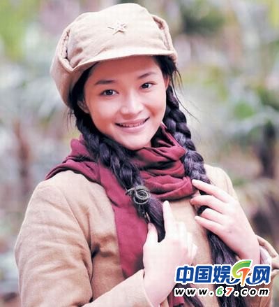 眾女星制服誘惑大比拼 baby女仆裝范冰冰警花李玟護士服