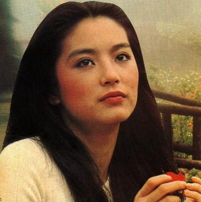 揭明星與黑社會(huì)糾葛：林青霞被逼拍戲 利智曾被追殺