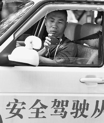 明年起駕照考試“五門必考”考場所有標(biāo)桿均取消