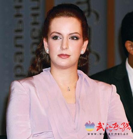 中東出石油更盛產(chǎn)美女 王室嬌妻個個是傳奇