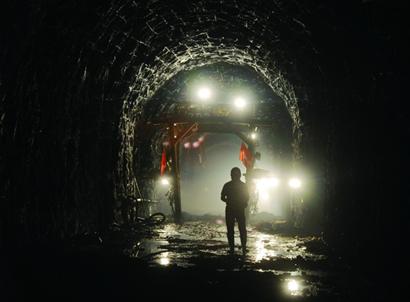 我市開始進入地鐵建設(shè)的高潮期 3號、2號線都已開工建設(shè) 1號、4號、6號線也將陸續(xù)開工